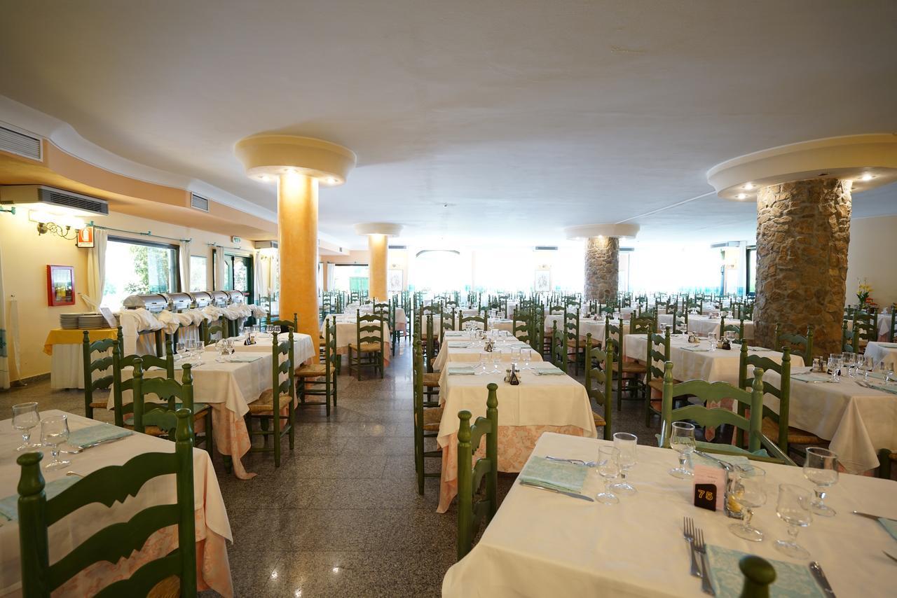 Nicolaus Club Torre Moresca Orosei Esterno foto